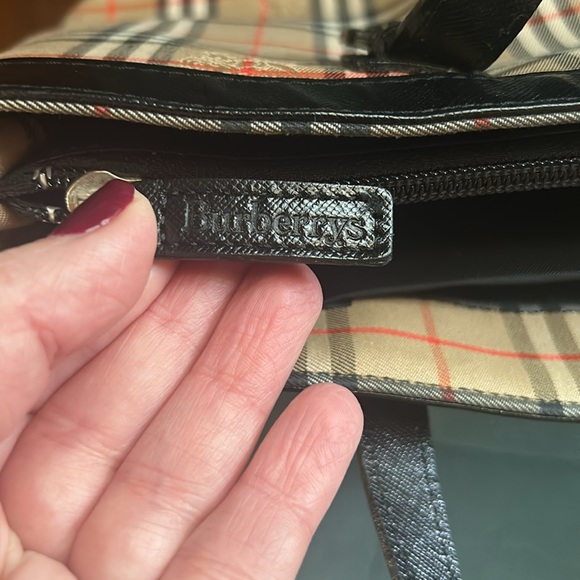 Authentic Burberry Mini Tote bag - Picture 6 of 12